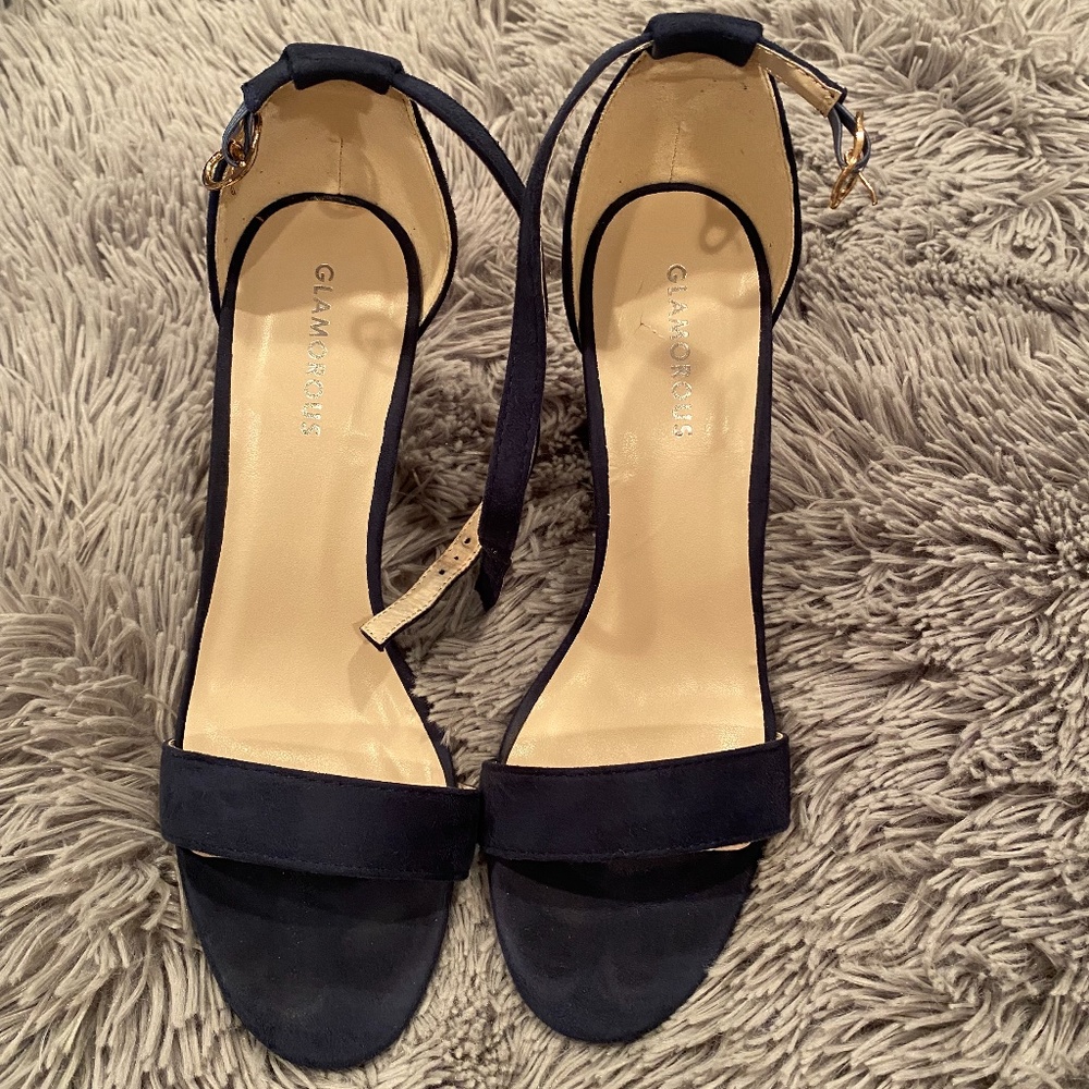 Navy blue heels